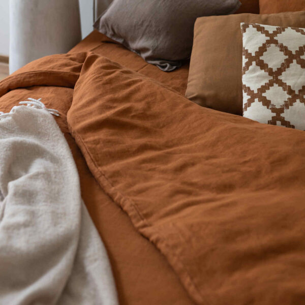 Cinnamon linen flat sheet (2)