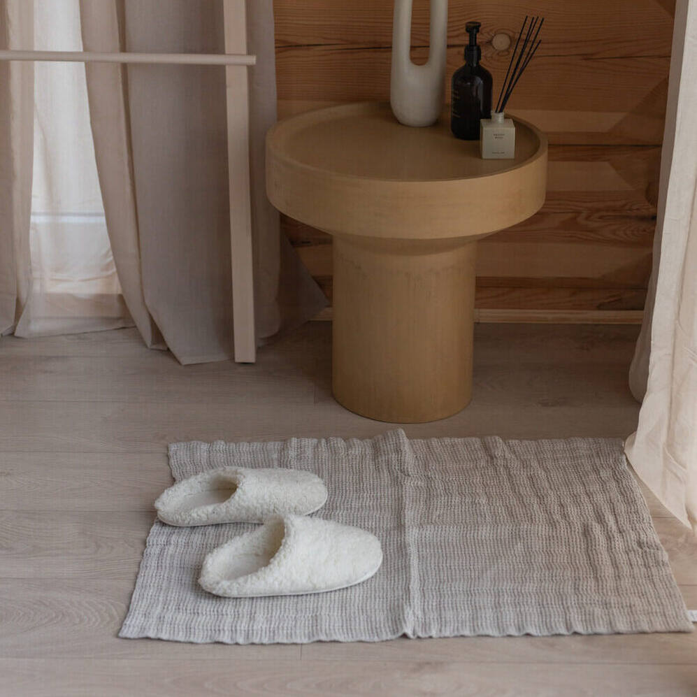 Linen waffle bath mat in Beige (3)
