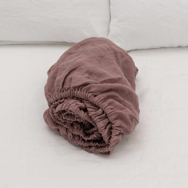 Woodrose linen fitted sheet