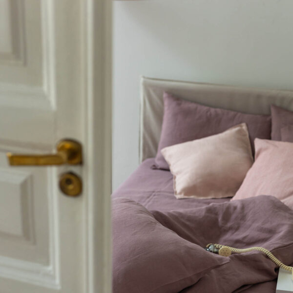 Woodrose linen pillow case (4)