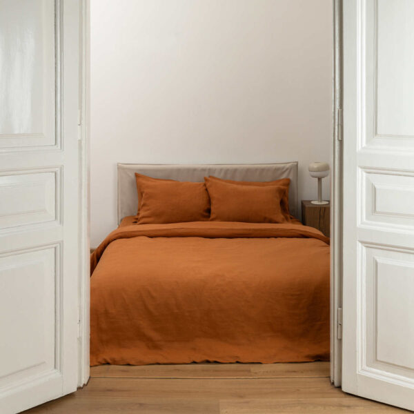 Cinnamon linen duvet cover set (2)