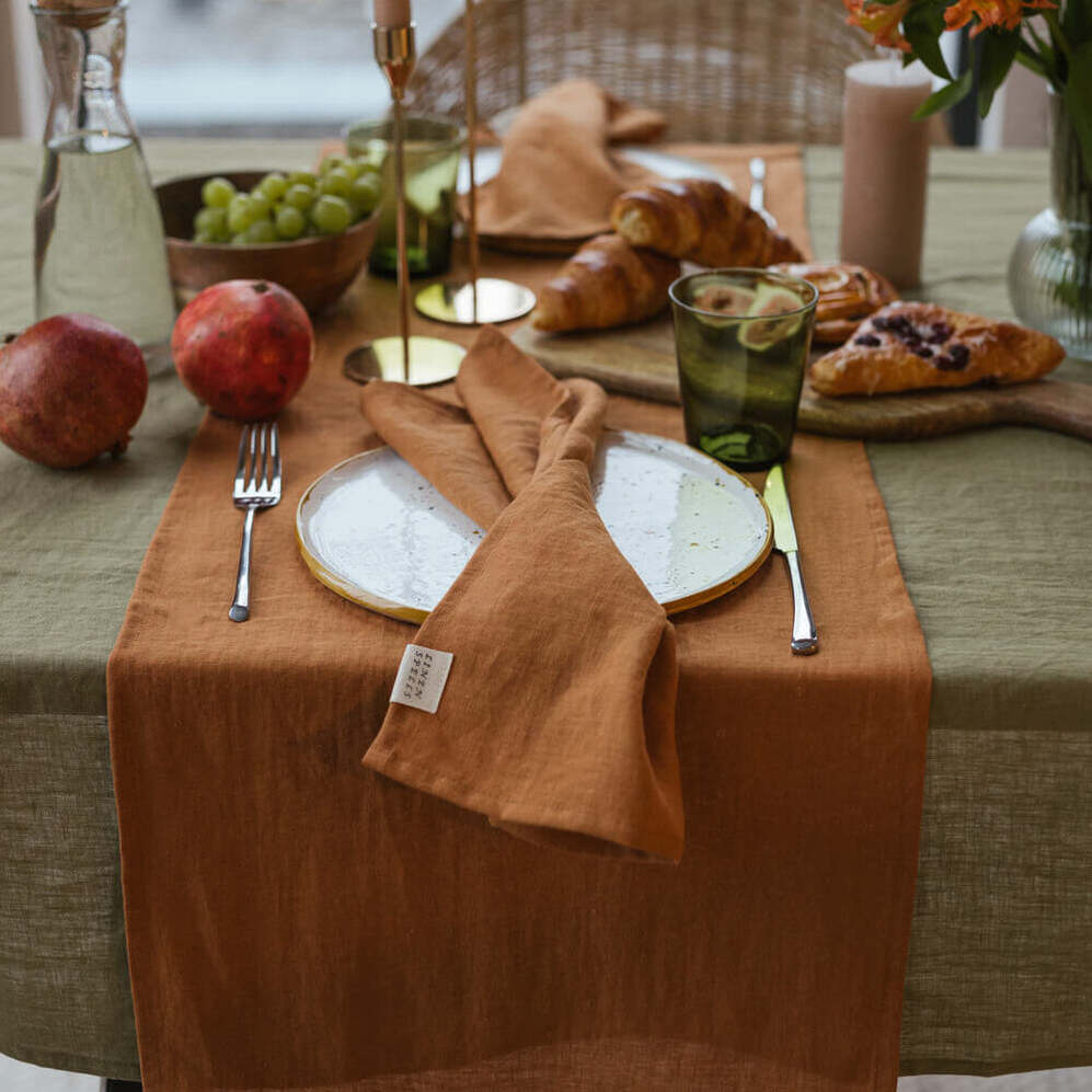 Cinnamon linen napkin set of 4 (3)