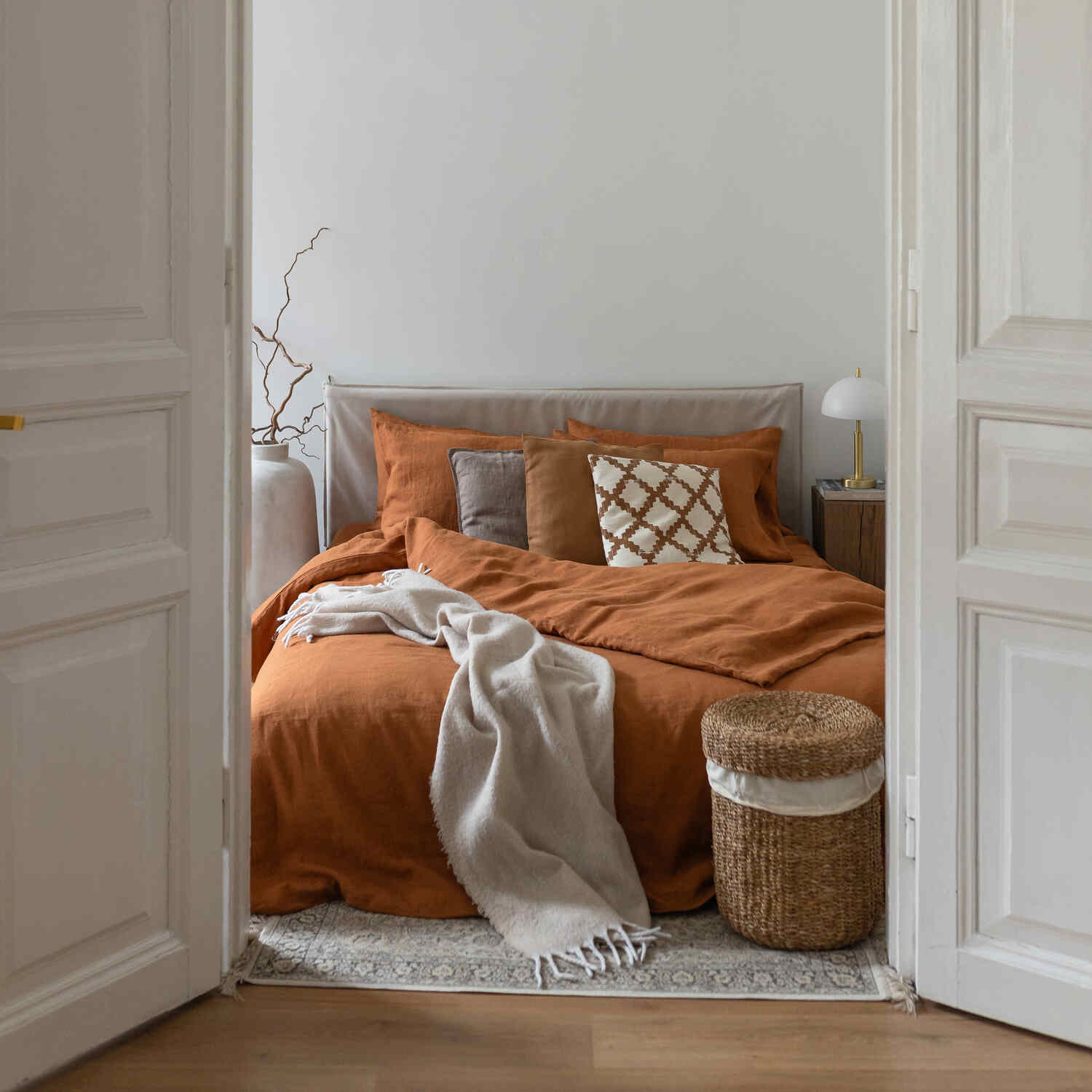 Cinnamon linen pillow case (2)
