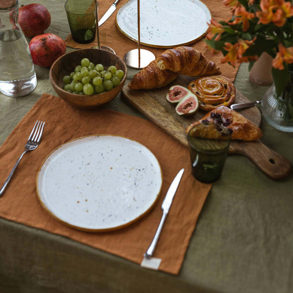 Cinnamon linen placemat (3)