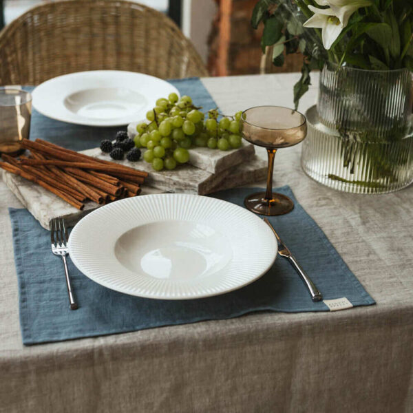 Dark Grey linen placemat (4)
