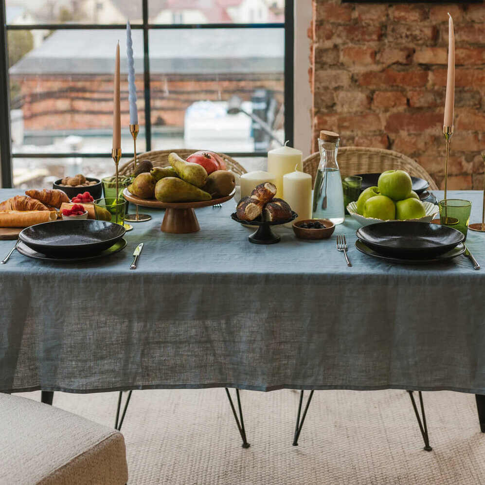 Dark Grey linen tablecloth (3)