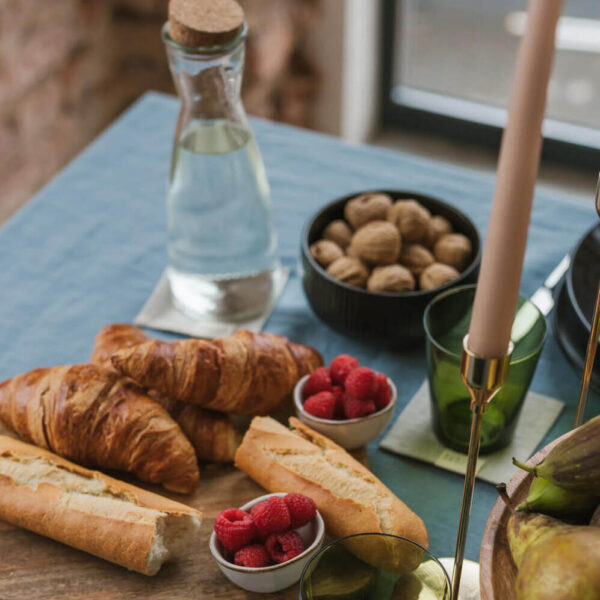 Dark Grey linen tablecloth (4)