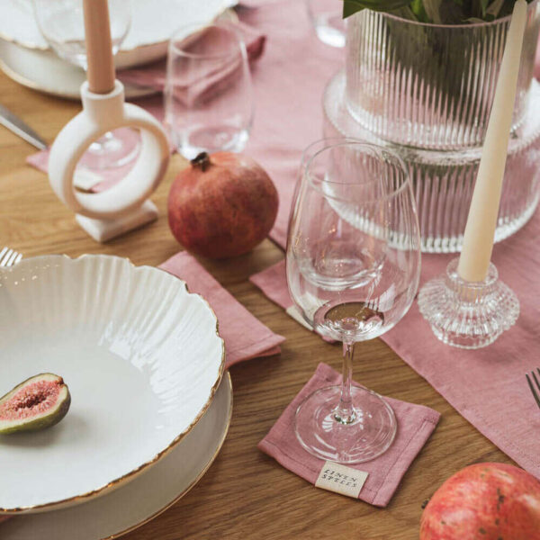 Pink linen coaster set
