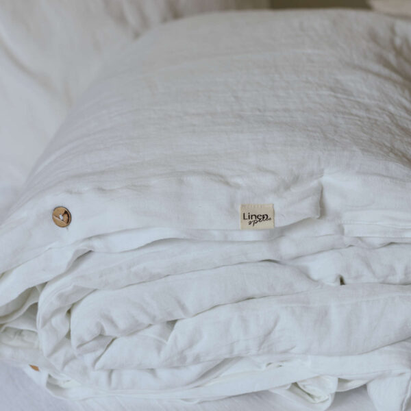 White linen duvet cover