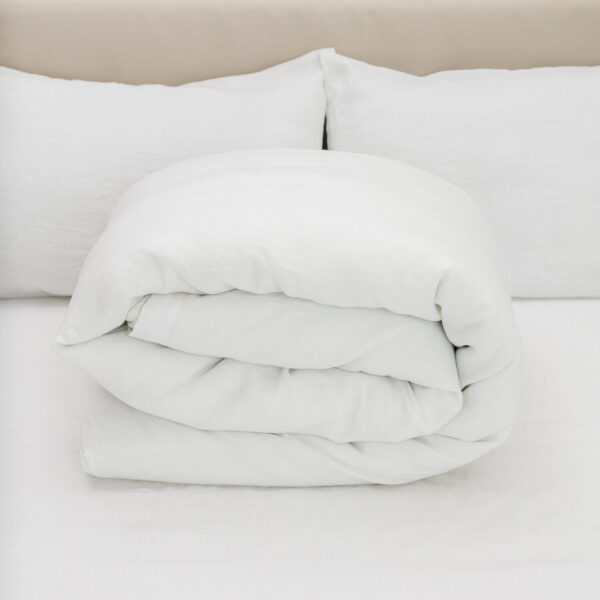 White linen duvet cover (2)
