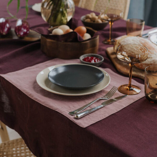 Woodrose linen placemat (2)